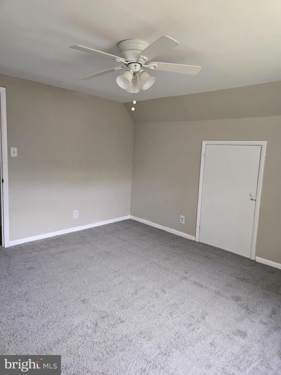 8313 Gibbons Drive - Photo 21