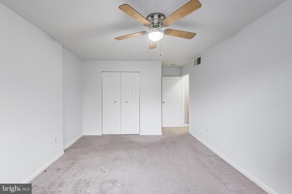 7611 Maple Avenue - Photo 17