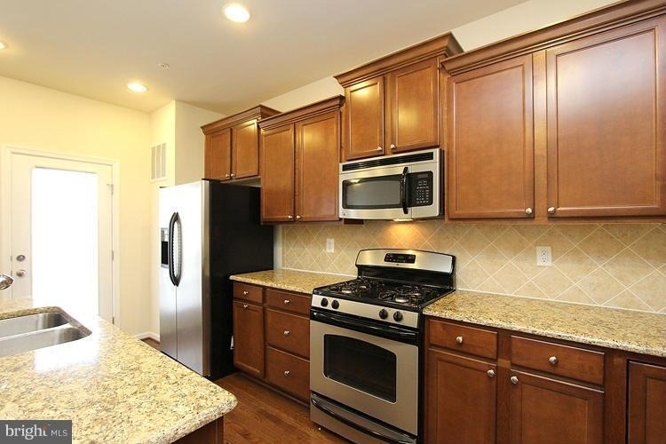 23236 Roberts Tavern Drive - Photo 3