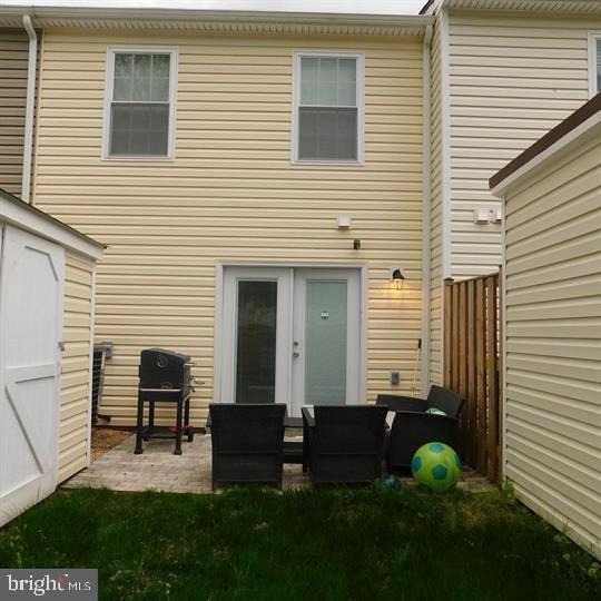 567 Lancaster Place - Photo 18