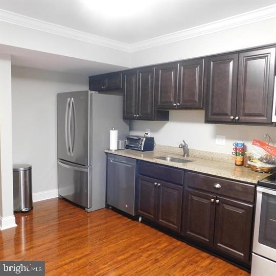 567 Lancaster Place - Photo 7