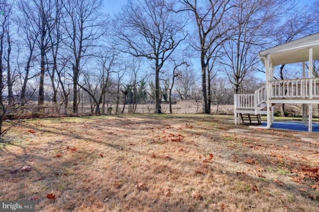 701 Platinum Avenue - Photo 43