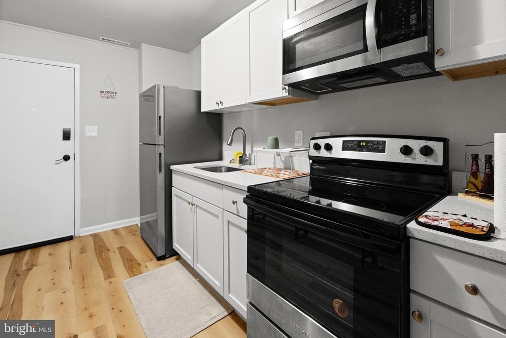 2236 Orleans Street - Photo 7