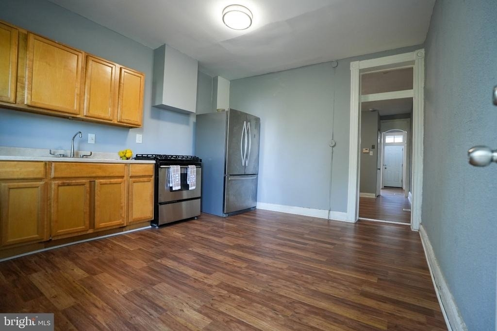 1603 E Lanvale Street - Photo 6