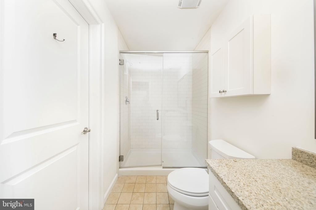 521 Saint Paul Street - Photo 43