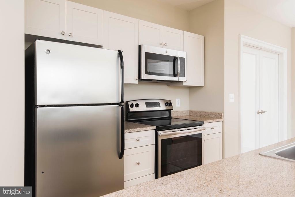 521 Saint Paul Street - Photo 40