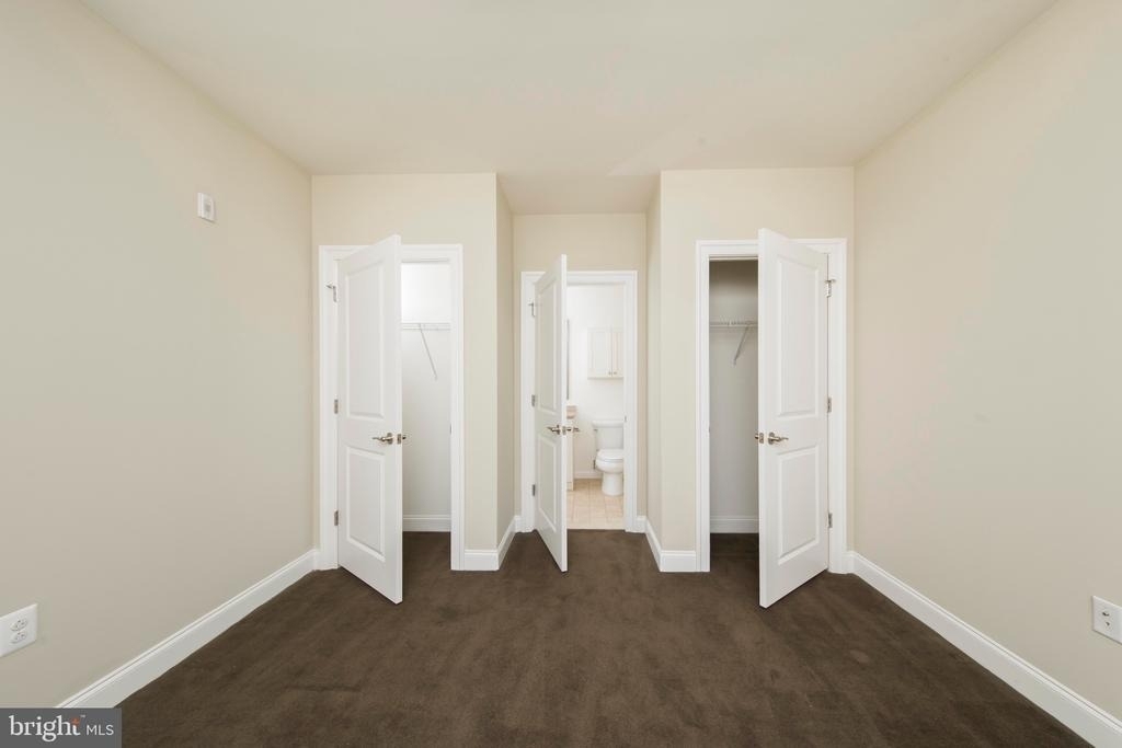 521 Saint Paul Street - Photo 35