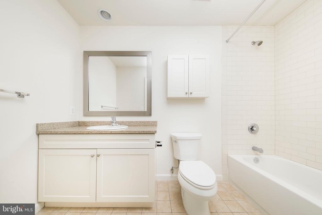521 Saint Paul Street - Photo 37