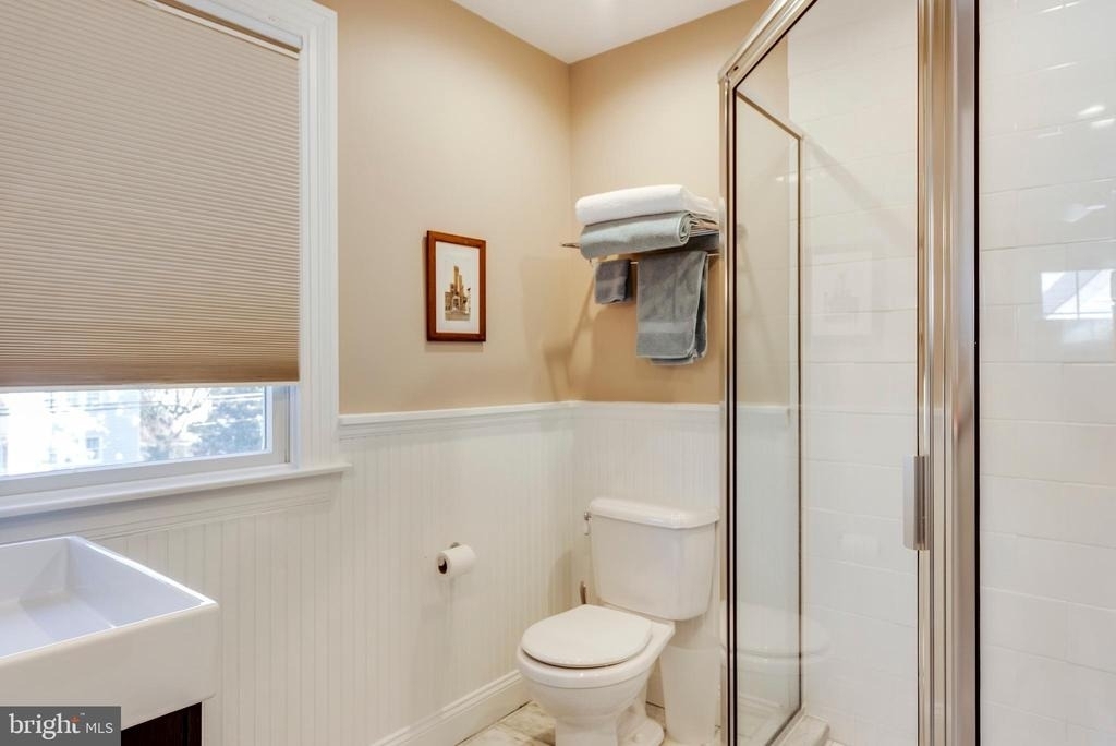 49 Amos Garrett Boulevard - Photo 42