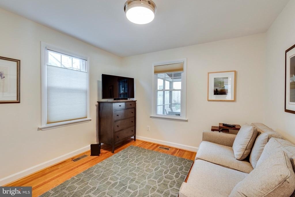 49 Amos Garrett Boulevard - Photo 31