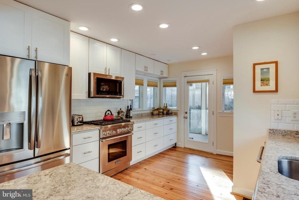 49 Amos Garrett Boulevard - Photo 26