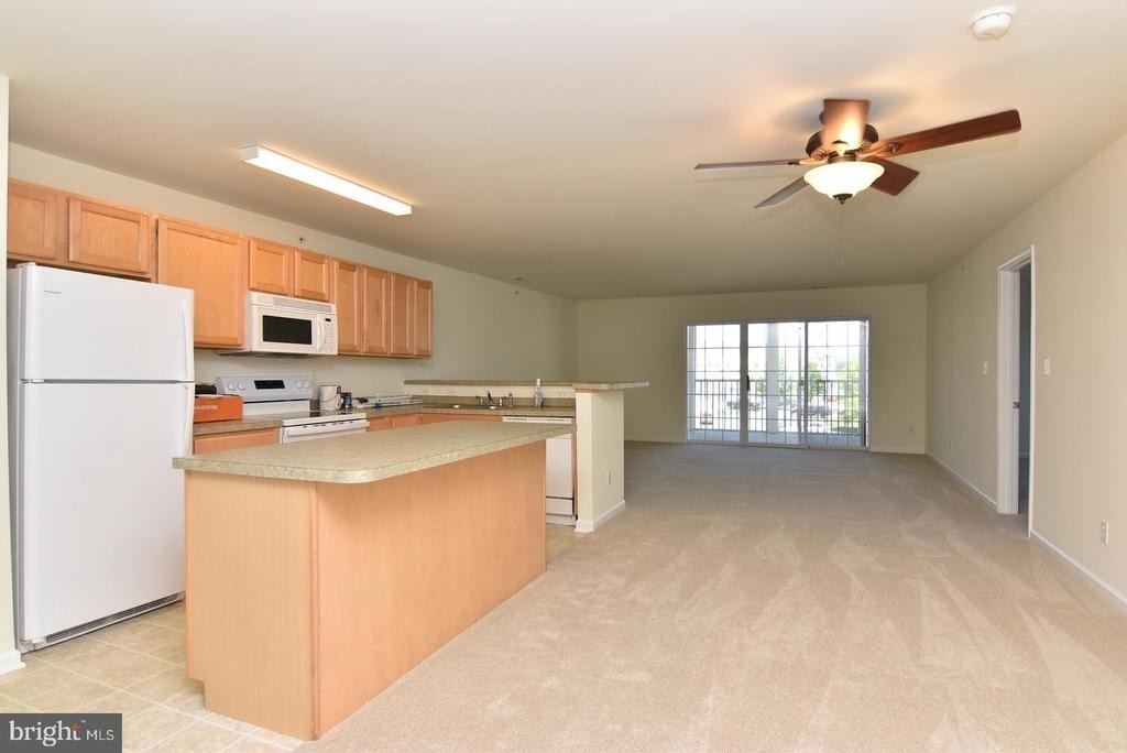 1306 Caitlins Way - Photo 2
