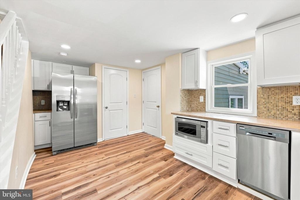 28 E Main Street - Photo 16