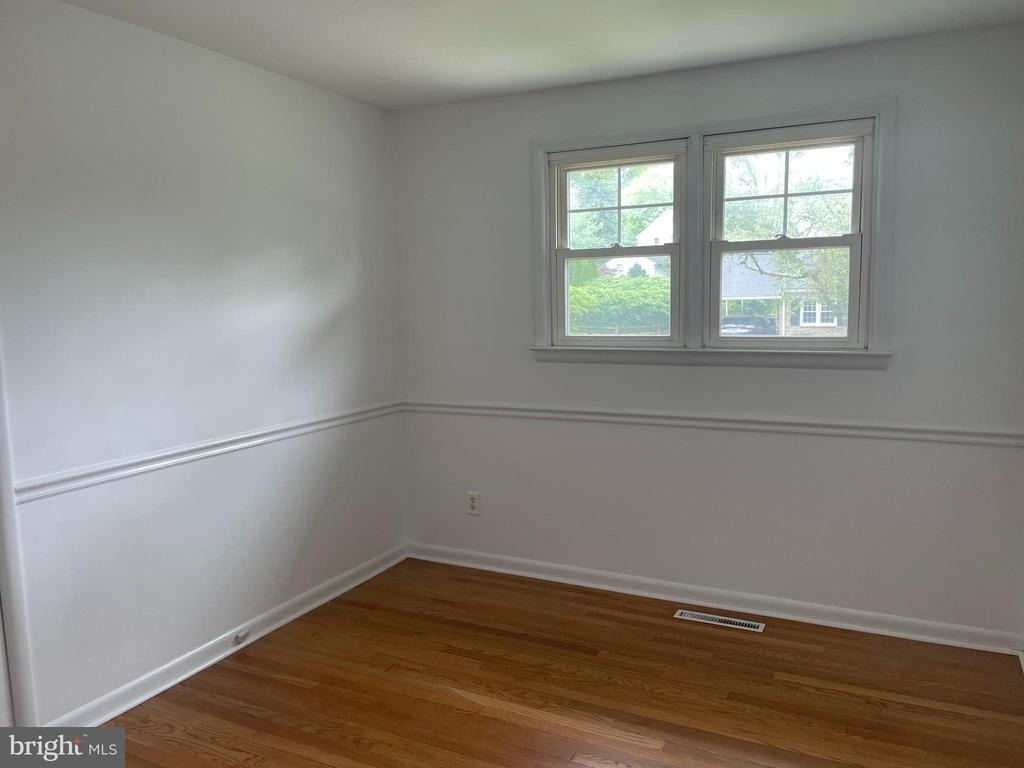 202 Alders Drive - Photo 13