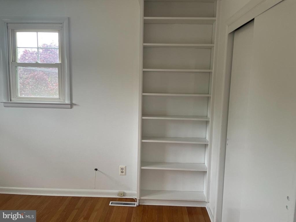 202 Alders Drive - Photo 12