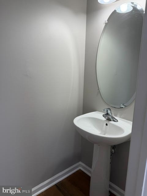 319 Paradee Drive - Photo 4