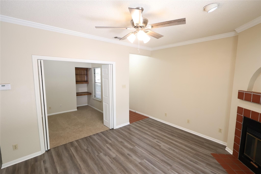 3840 Far West Blvd - Photo 2