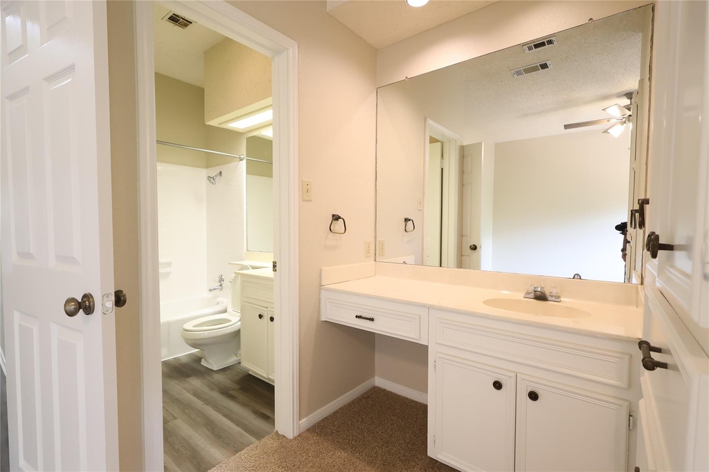 3840 Far West Blvd - Photo 11
