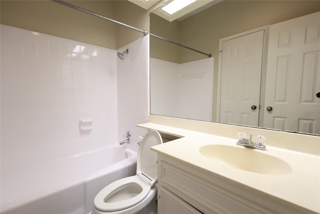 3840 Far West Blvd - Photo 12