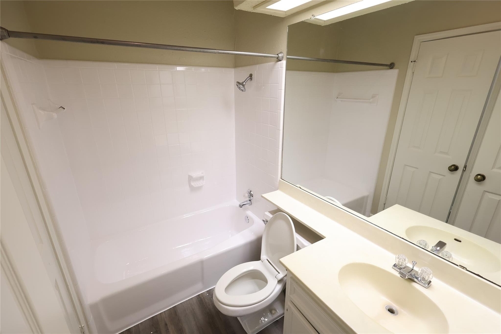 3840 Far West Blvd - Photo 13