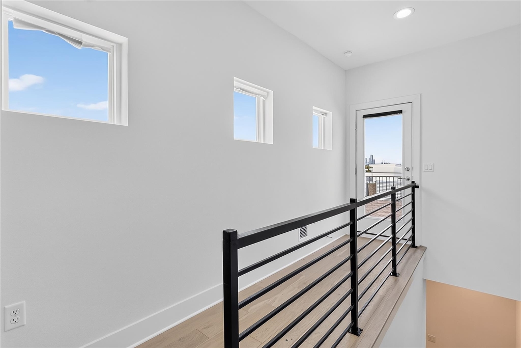 2805 Mccurdy St - Photo 24