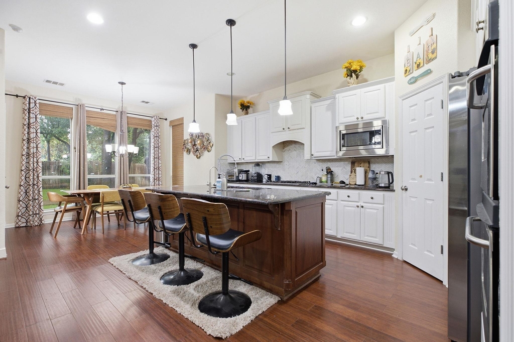 3552 Alexandrite Way - Photo 4
