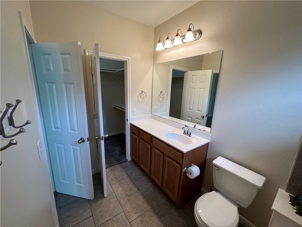 2400 Allred Dr - Photo 13