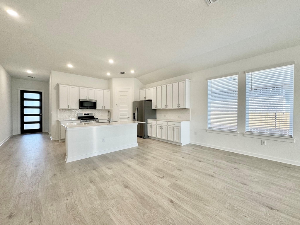 329 Tinto St - Photo 6
