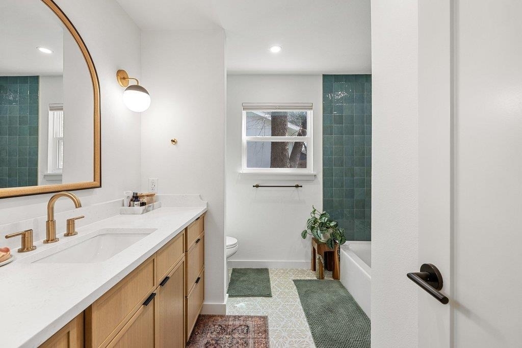 8202 Cache Dr - Photo 21