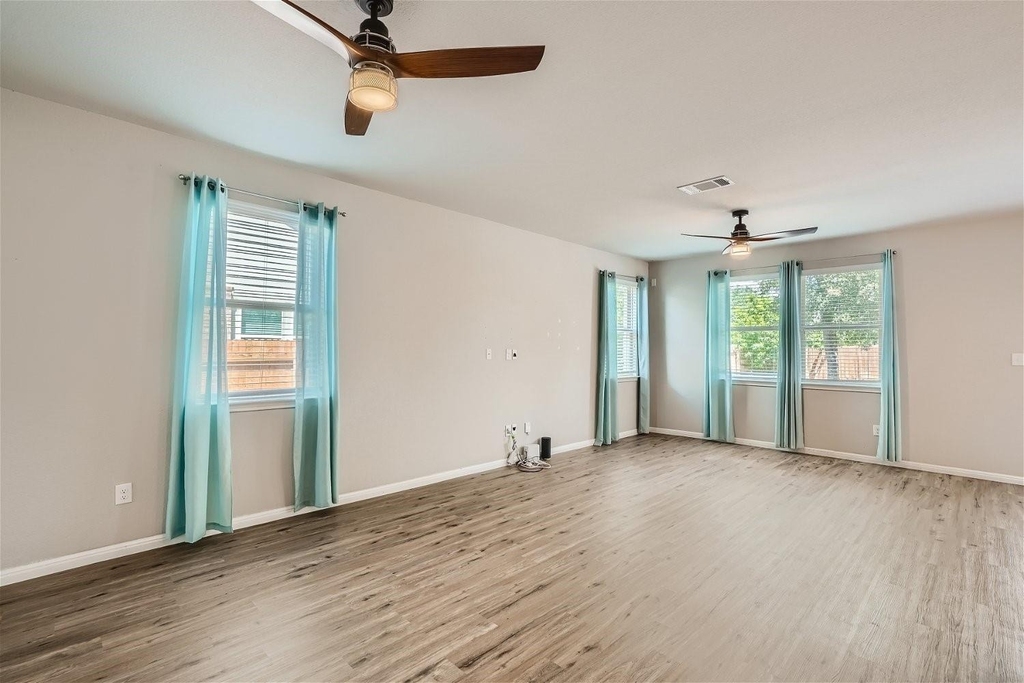 501 Cinnamon Teal Ln - Photo 1