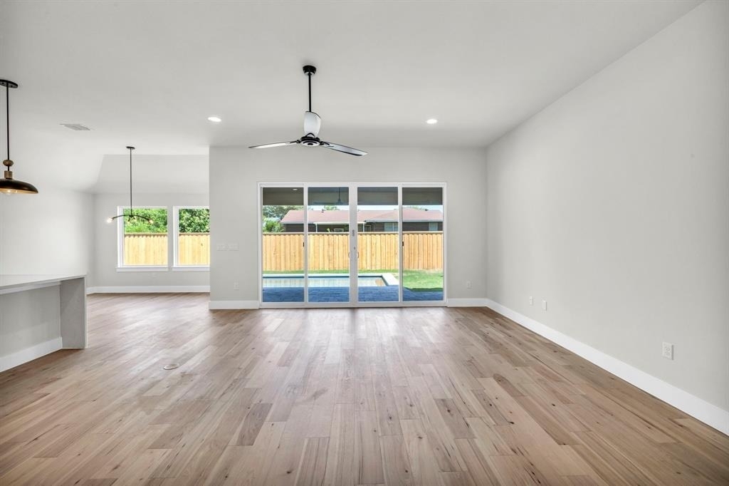 8209 Polar Dr - Photo 8