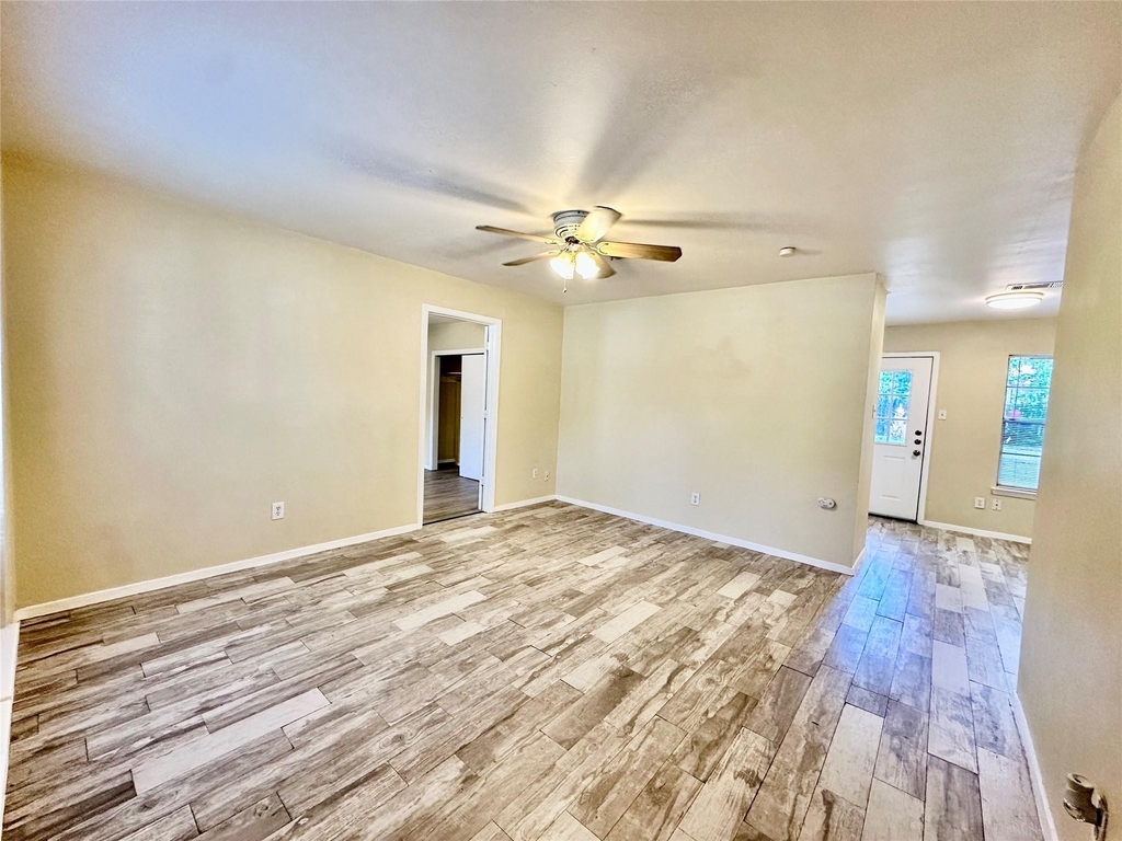 2231 Palmera Cv - Photo 3