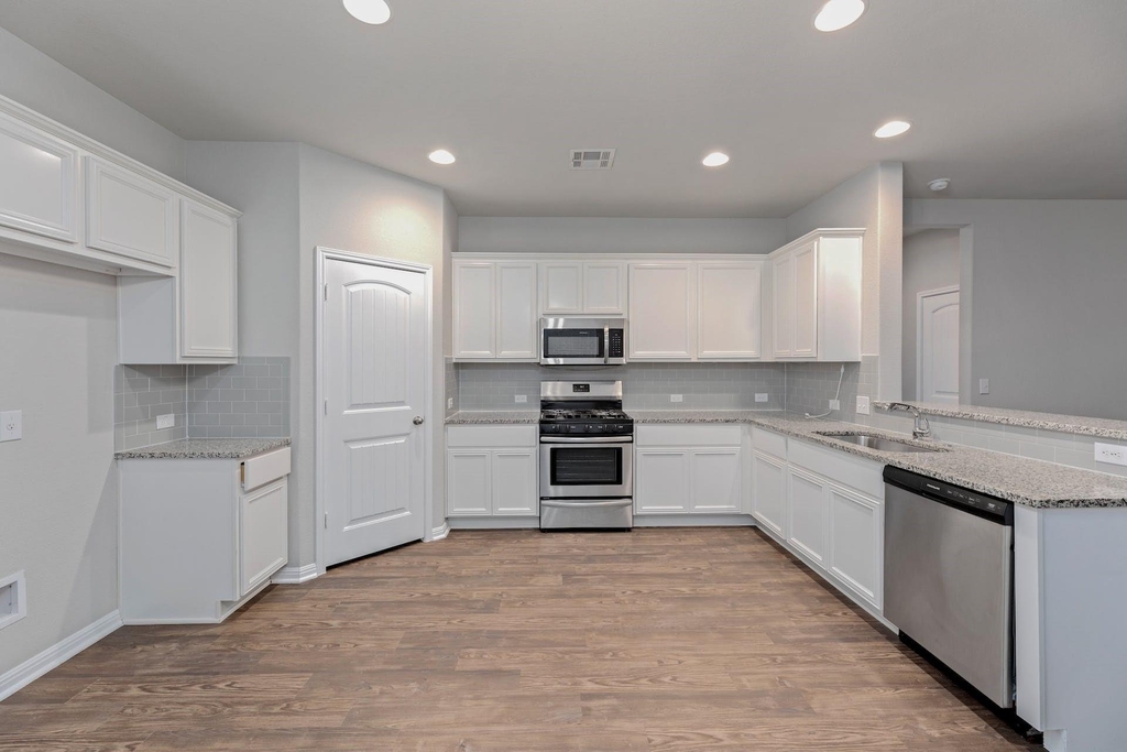 437 Otto Ave - Photo 7