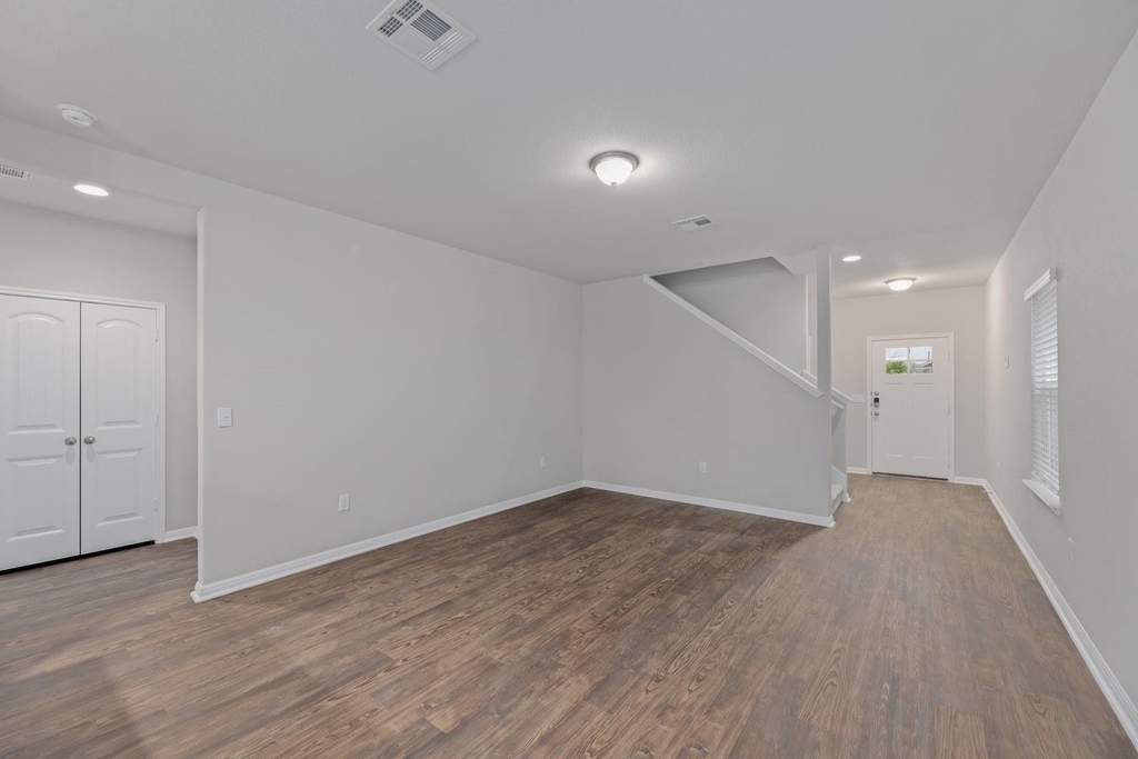 437 Otto Ave - Photo 4