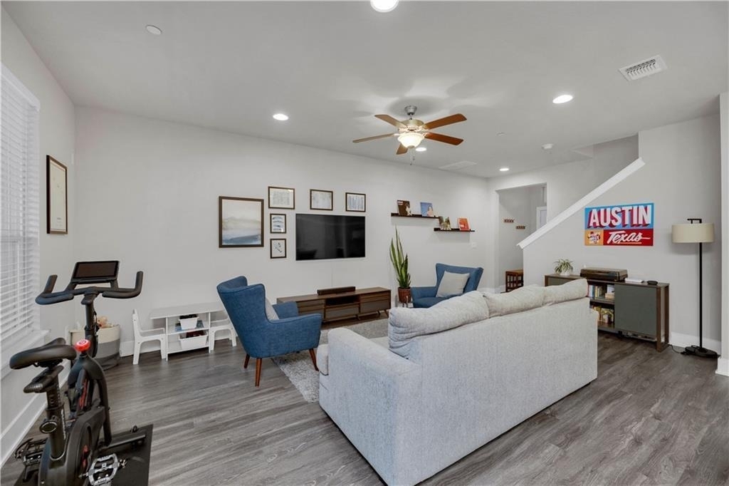 11318 Faneuil Way - Photo 3