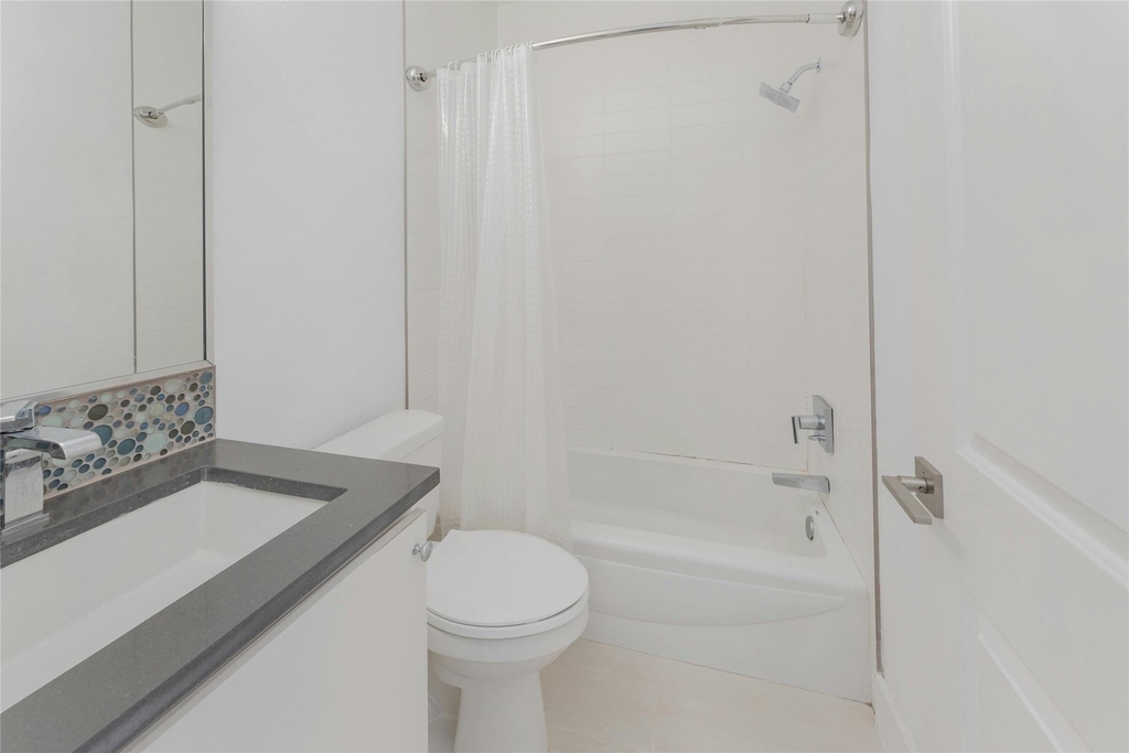 1114 Walton Ln - Photo 15