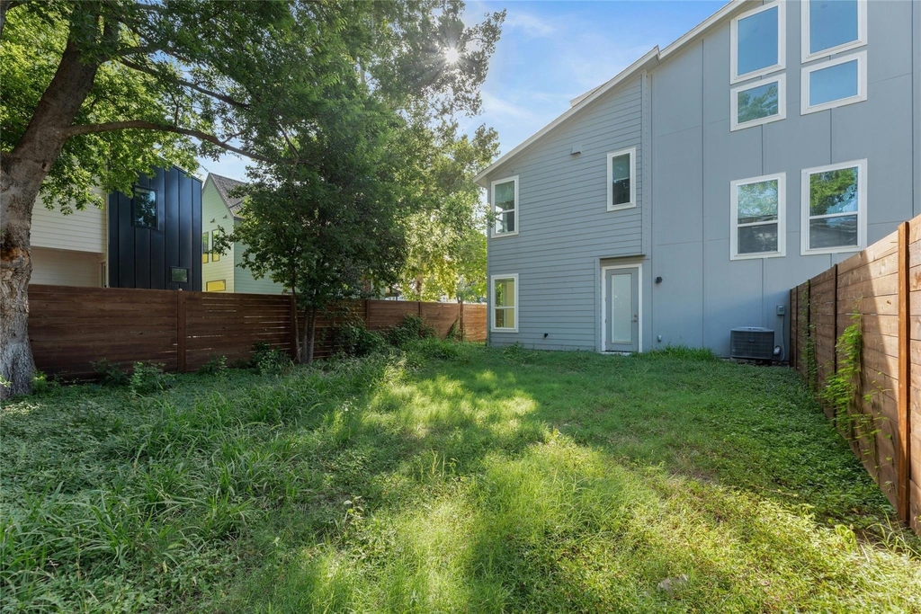 1114 Walton Ln - Photo 29