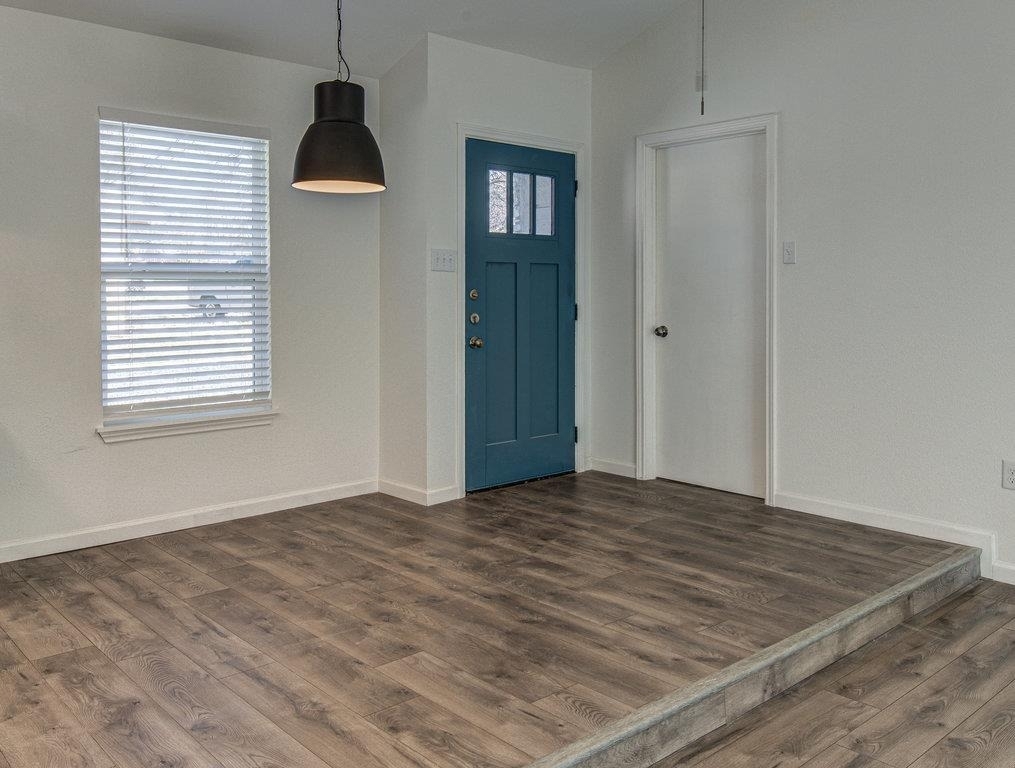5706 Gloucester Ln - Photo 2