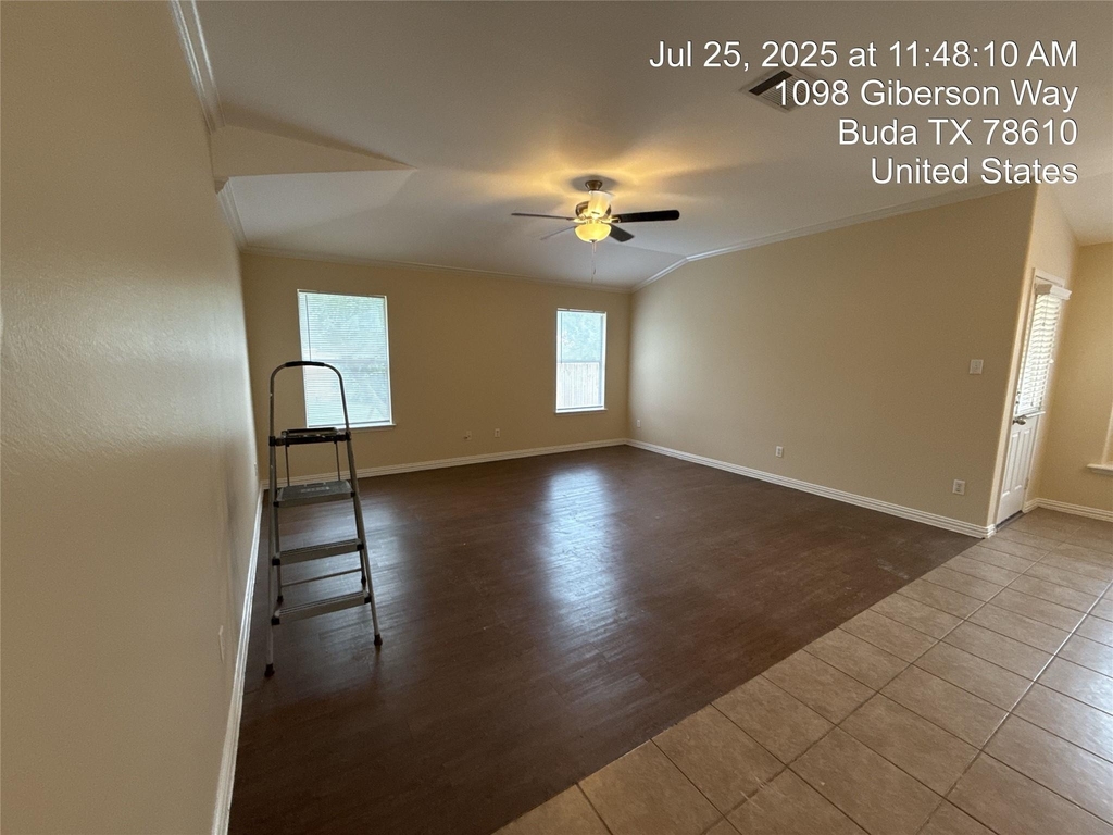 1098 Giberson Way - Photo 6
