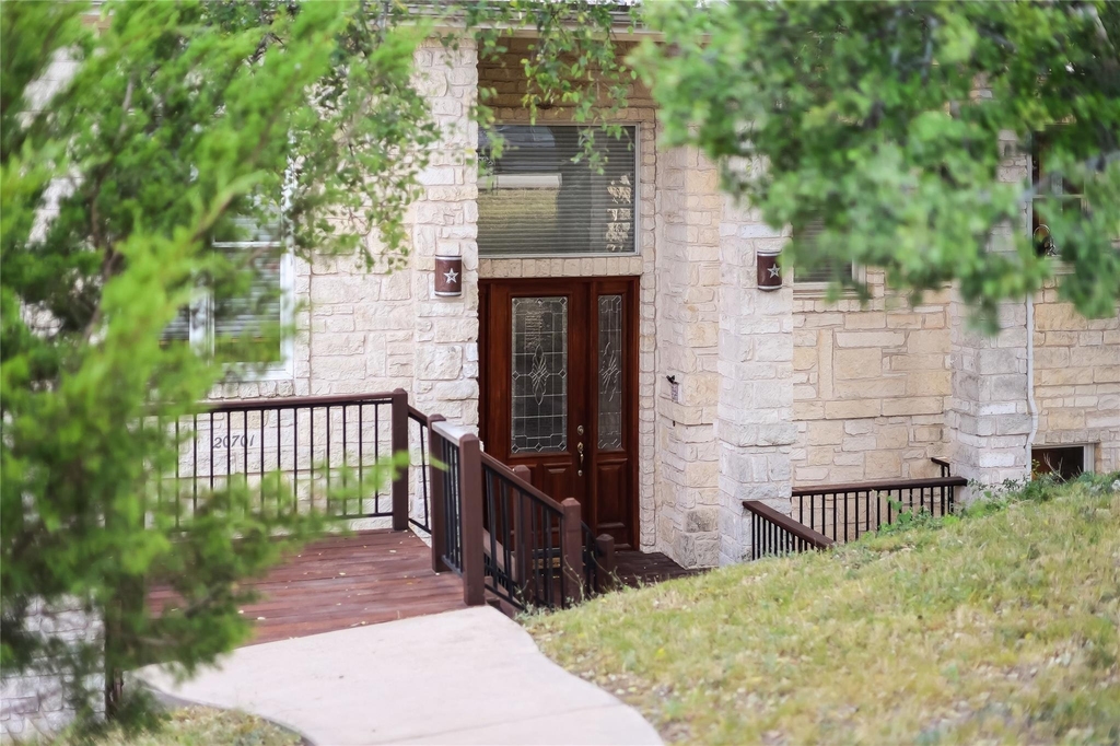 20701 Adobe Trl - Photo 3