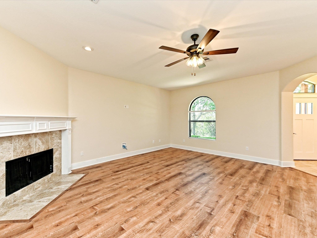 15208 Bowling Ln - Photo 3