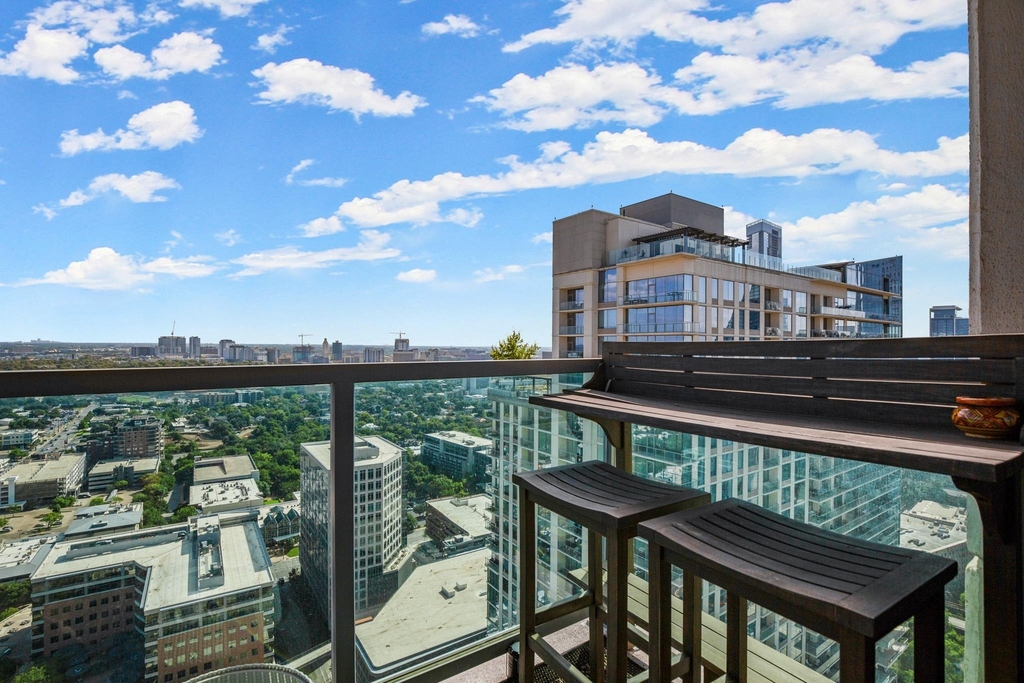 300 Bowie St - Photo 29