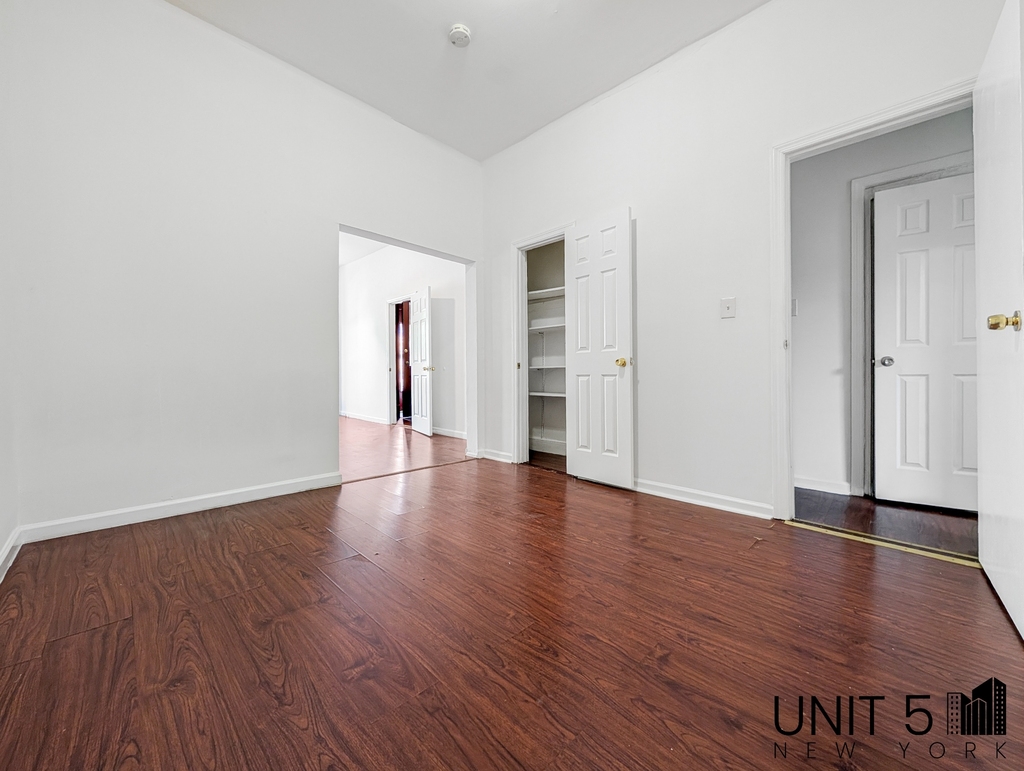 232 Covert Street - Photo 2