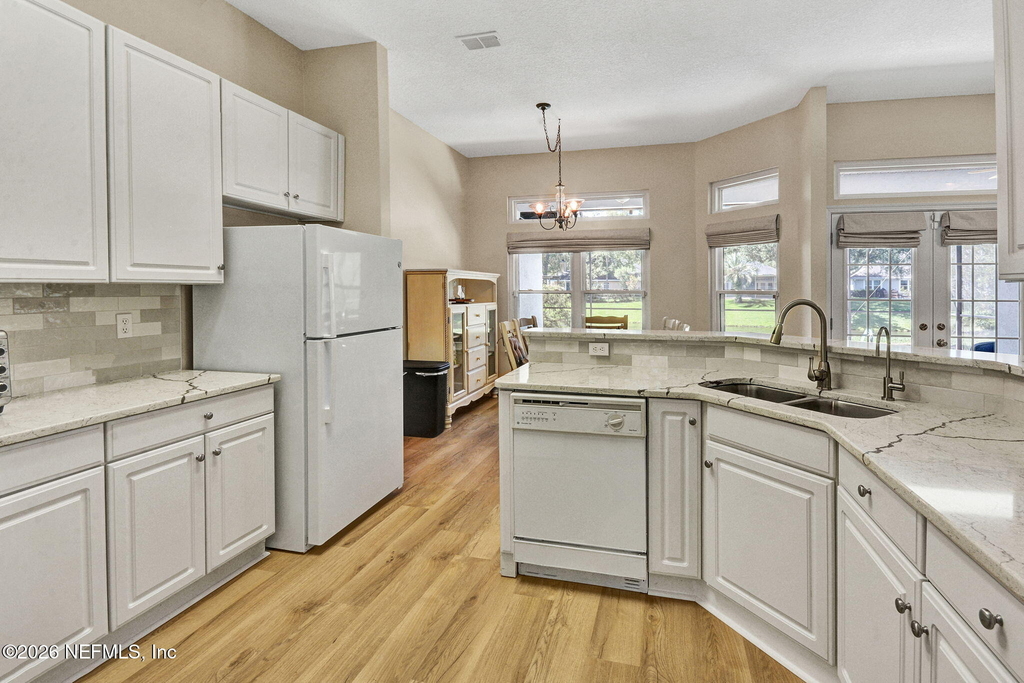 952 Blackberry Lane - Photo 1