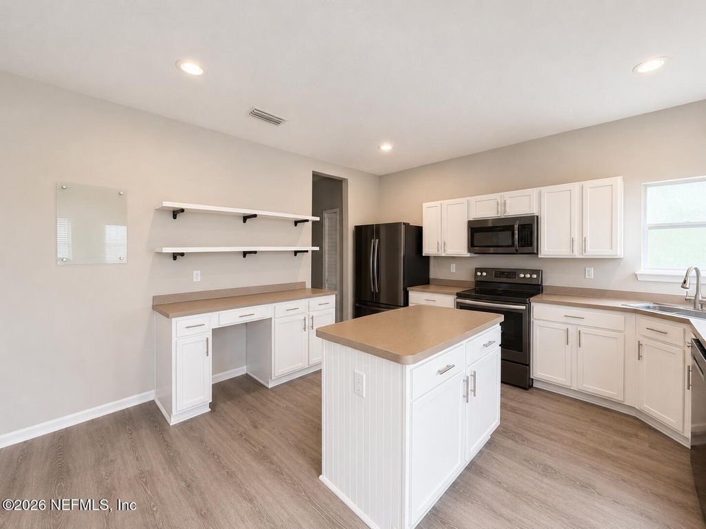 647 Sunny Stroll Drive - Photo 5
