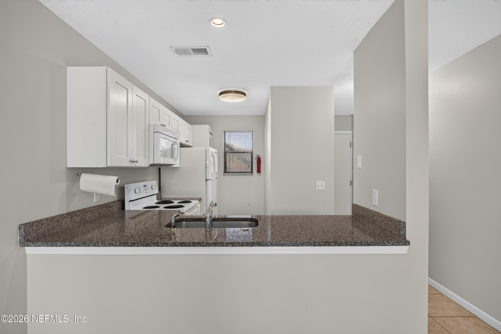700 W Pope Road - Photo 9