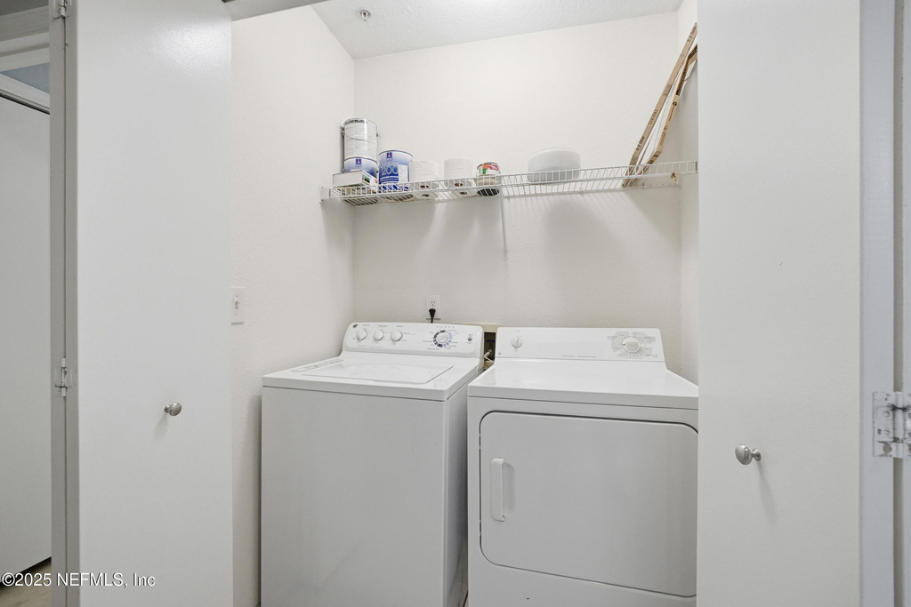 1655 The Greens Way - Photo 16