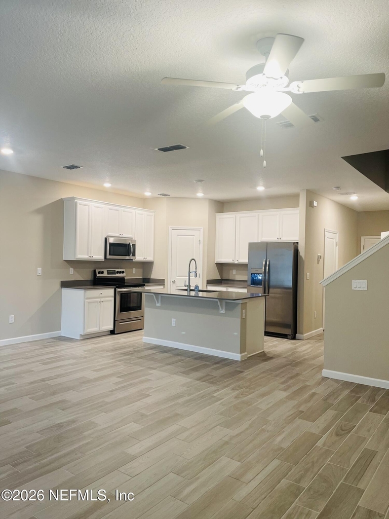 12830 Josslyn Lane - Photo 3