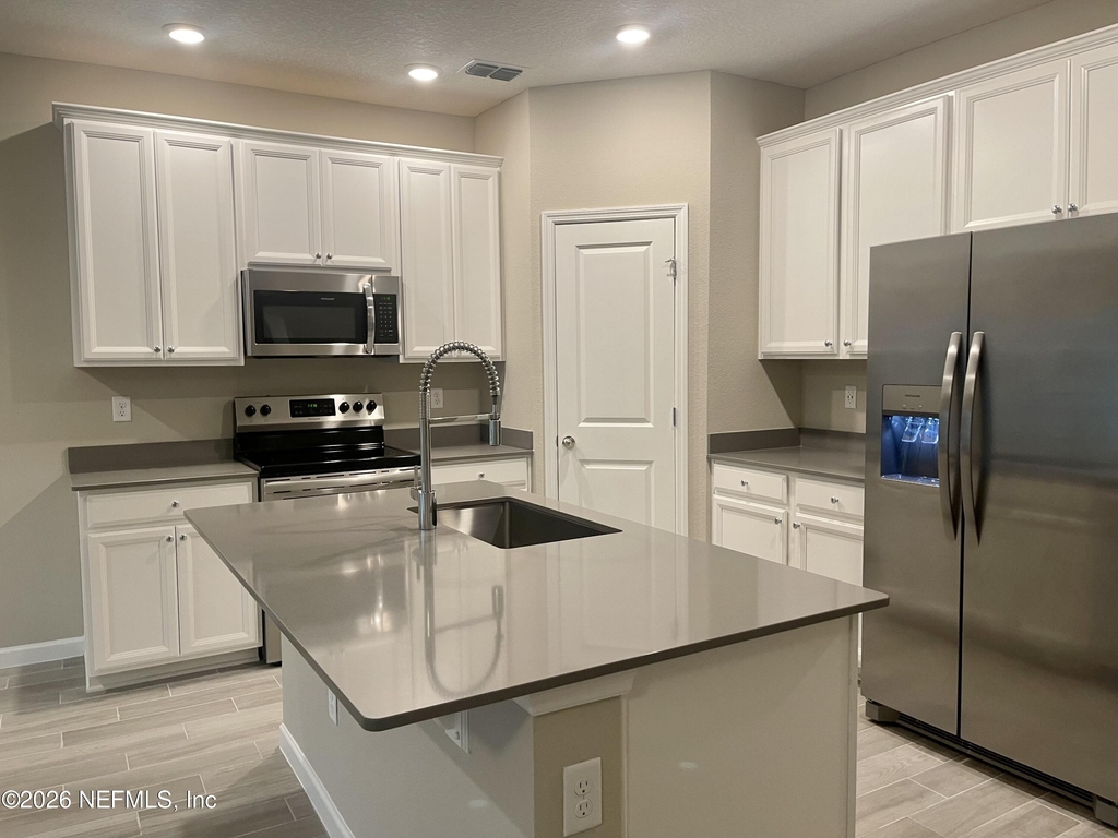12830 Josslyn Lane - Photo 2