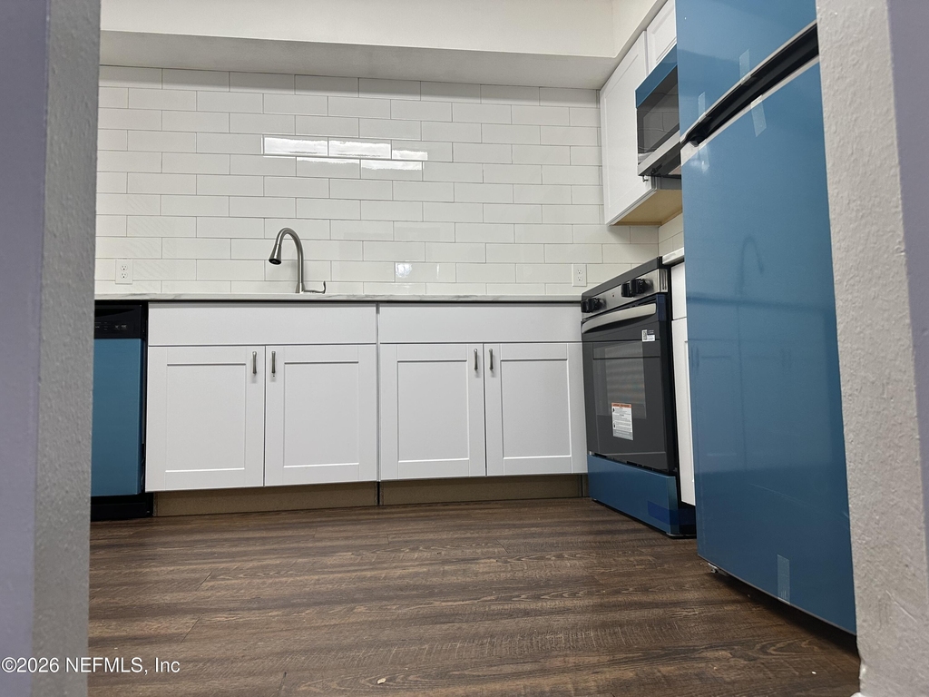 394 Fortuna Avenue - Photo 4